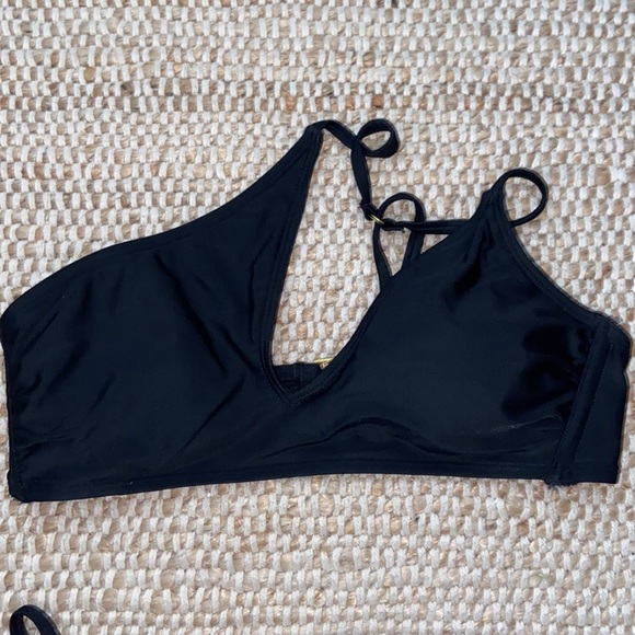 NEVER WORN bathing suit - Picture 3 of 5